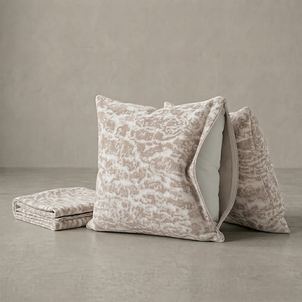 Crown 5A-cushion cover 45 X 45