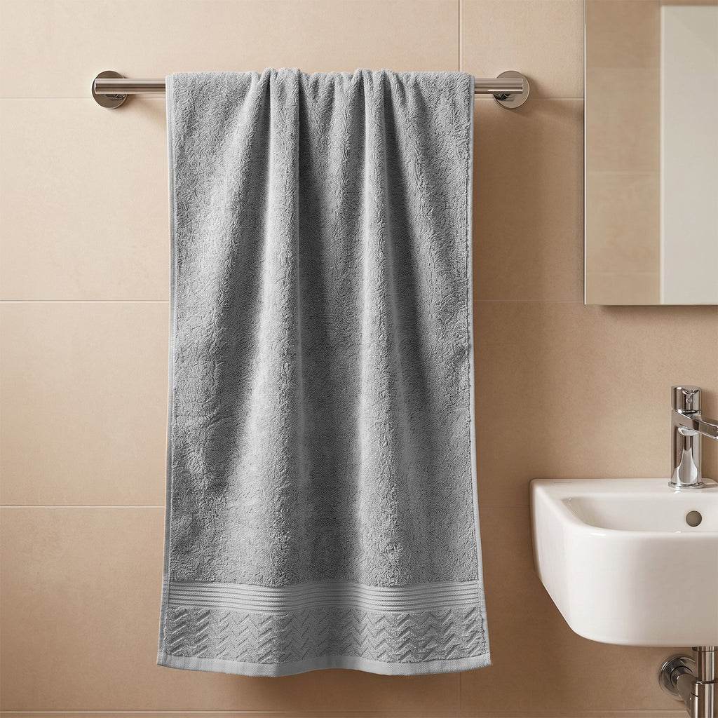فوطة حمام جاكار قطن 800 GSM مقاس 70×140 سم