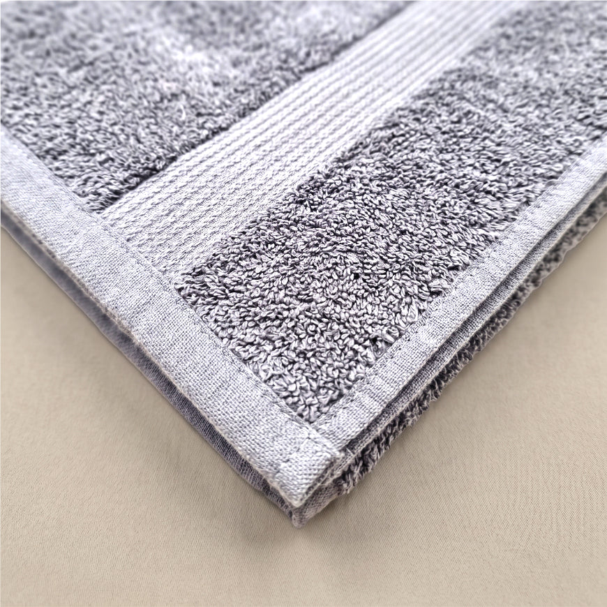 فوطة حمام قطن R12 مقاس 70 × 140 سم | 600 جم/م²