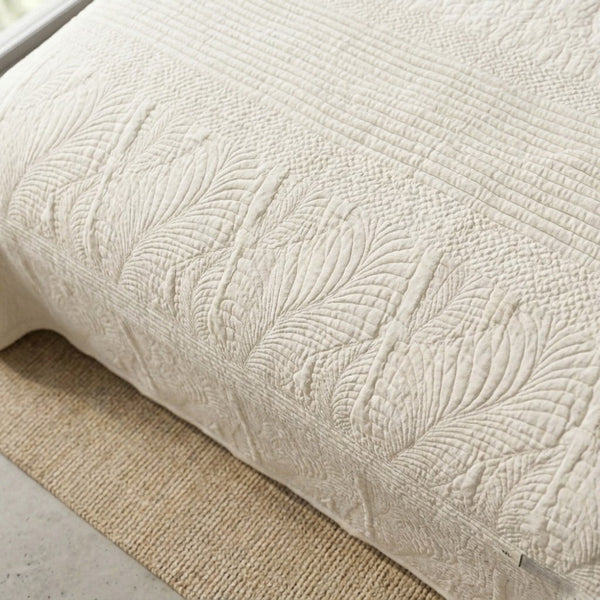 King Cotton Weaved Bedspread 240x260cm-off white