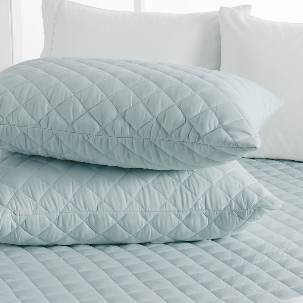 Tencel Single Quilted Set 3 PCS. 180x240CM.+2 Pillow Cases